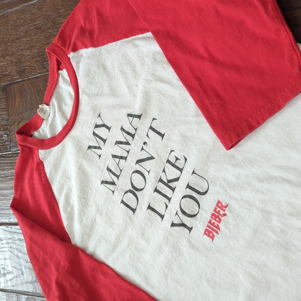 JUSTIN BIEBER I  Red & White Raglan "My Mama Don't Like You" Purpose Tour Shirt